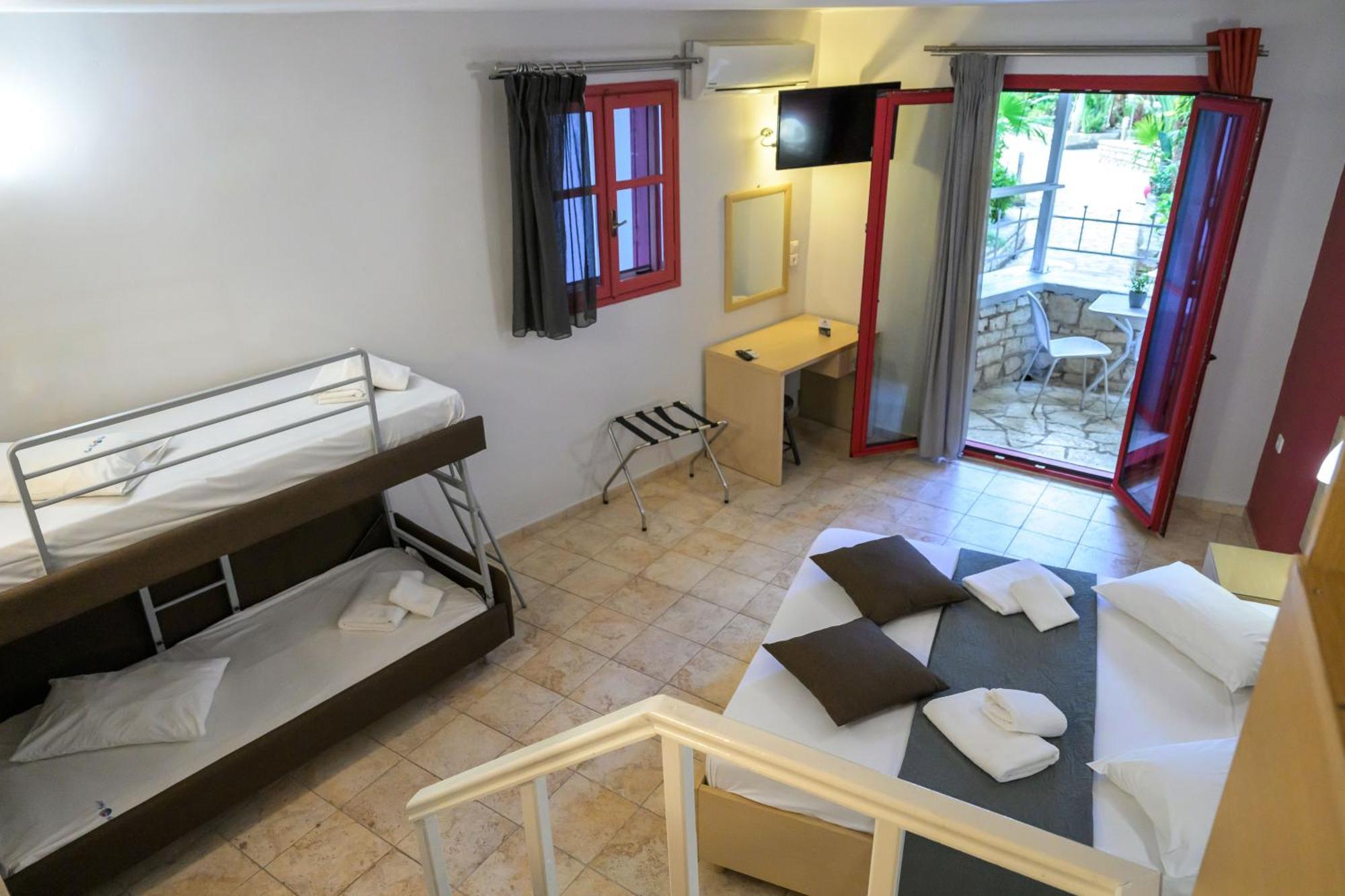 Rouda Bay Beach Hotel Mikros Gialos Ngoại thất bức ảnh